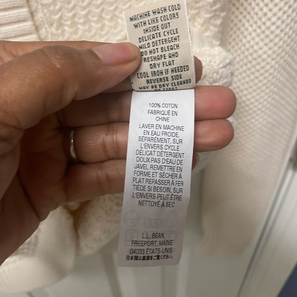 L.L. Bean Crew Knit Cardigan Sweater, Beige button front size Small - Picture 5 of 7